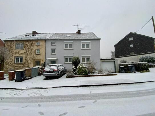 2-3 Familienhaus in Elversberg - Perfekt als Kapitalanlage oder Mehrgenerationenhaus