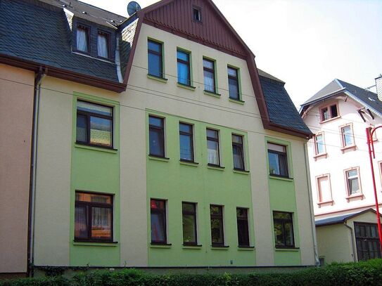 Hübsche, gemütliche 2 - ZI - Mansardenwohnung