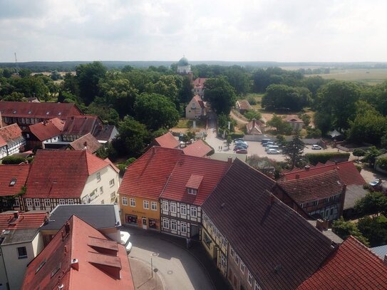 Einzigartiges Gebäude mit separatem Baugrundstück an der Burg Lenzen/Elbe