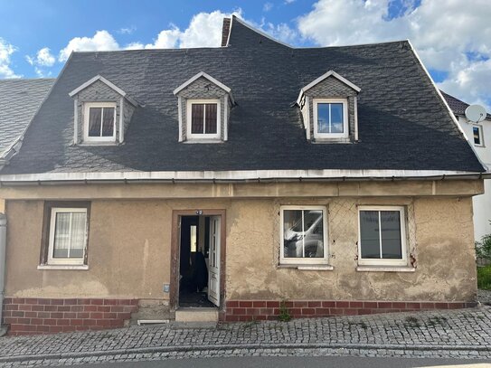 Einfamilienhaus in ruhiger Lage zu verkaufen.