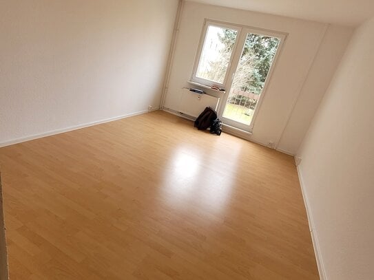 Dein neues Zimmer !!!! Wohngemeinschaft sucht neuen Mitbewohner - 3 Raumwohnung in Leipzig/Schönefeld