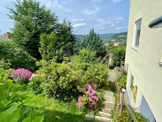 Neuer Preis !!! Wohnen in der Schönen Aussicht - 3 Familienhaus inkl. Garagen