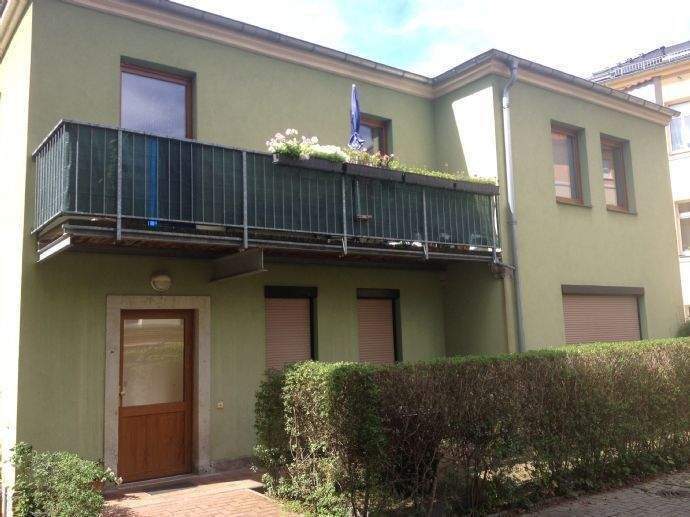 2-Raum-Wohnung mit Terrasse & Stellplatz in Dresden-Cotta