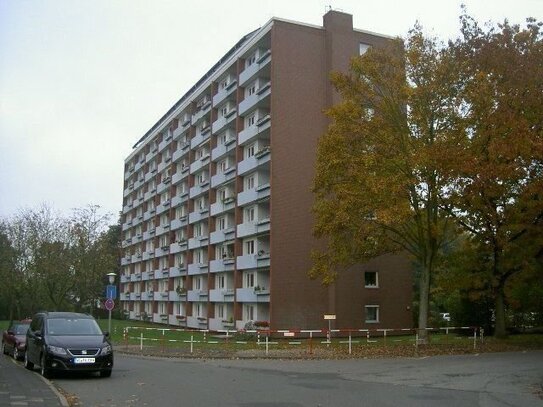 Echternach Immobilien: ... vermietete 2 Zimmer-Wohnung mit Außenstellplatz als Kapitalanlage