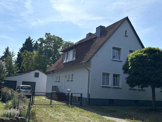 Zweifamilienhaus mit separater Ferienwohnung in guter Wohnlage