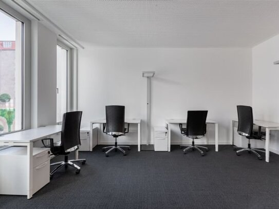 Buchen Sie sich einen eigenen Schreibtisch in Regus BERLIN, Charlottenburg