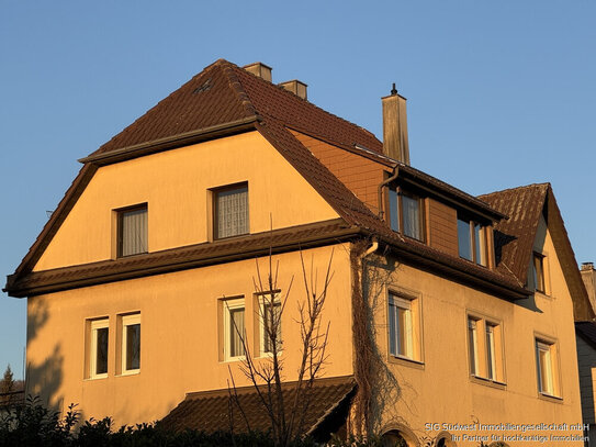 Neu Sanierte Terrassenwohnung in schöner Wohnlage ideal für Familie.