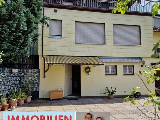 Zweifamilienhaus 4 Bäder, Garage, großem Grundstück und tollem Ausblick in Münchwies