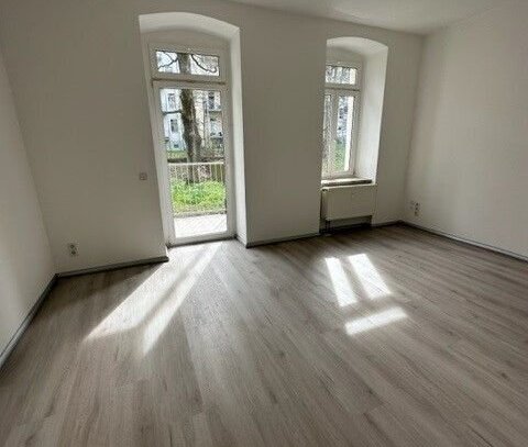 ** Erdgeschosswohnung mit Balkon am Kaßberg ist frei geworden! **