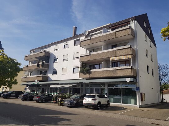 Schön Wohnen mit Balkon, im Zentrum vom Blankenloch!