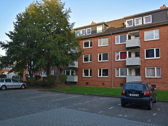 Kapitalanlage: vermietete 5 Zimmer-Eigentumswohnung in zentraler Lage von Husum (5,5%)