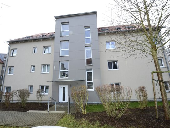 Moderne 3-Zimmer-Wohnung in ruhiger Lage von Lengfeld mit Balkon und Tiefgaragenstellplatz