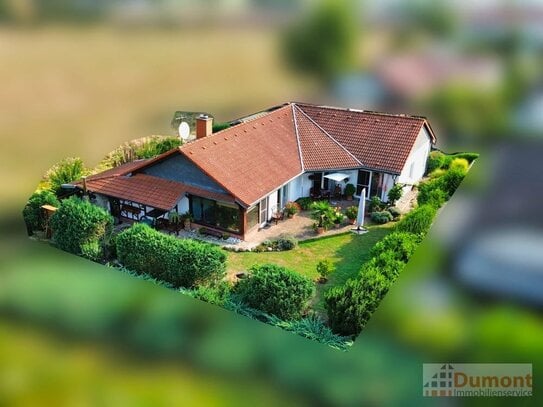 Großzügiger Bungalow mit traumhaften Grundstück in Knapendorf.