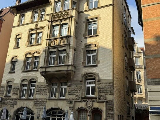 Wunderschöne 3-Zimmer Altbauwohnung (Stuck, hohe Decken) mit Balkon direkt am Marienplatz