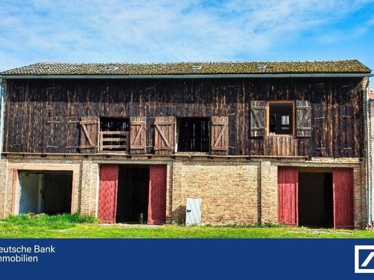 Tabakscheune mit Oderblick und Historisches Reihenmittelhaus - Wohnidylle in Gartz (Oder)