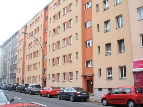 Eigennutzung oder Kapitalanlage ! Gemütliches möbliertes 1-Zimmer-Apartment in zentraler Lage