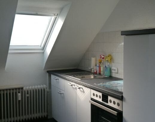 Mühlheim, schicke 2 Zi-DG-Whg. 55m2, Balkon,S-Bahn