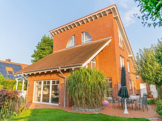 Ideales Platzangebot! schönes Architektenhaus in Rheine-Hauenhorst mit Teich und großer Garage