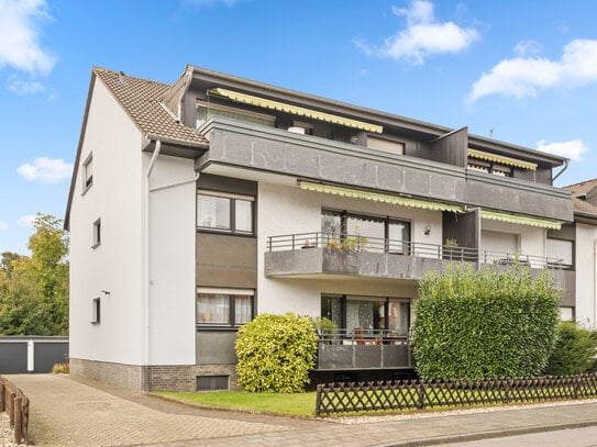 Sonnige Aussichten in Dormagen-Rheinfeld – Charmante Dachwohnung mit großem Balkon und Garage