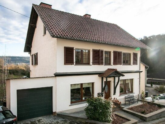 Willkommen Zuhause! Ihr Traumhaus in Langsur vereint Exklusivität, Weitblick und Lebensqualität