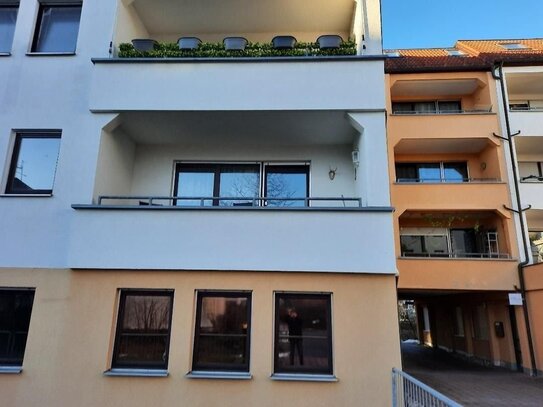 Provisionsfrei, 2-Zimmer-Wohnung in 91413 Neustadt an der Aisch, mit Süd-Balkon im 1. Obergeschoß