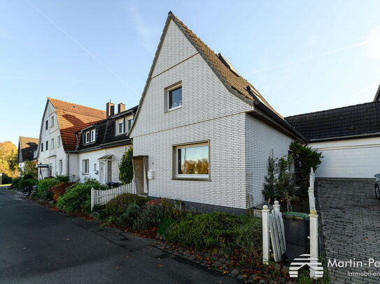 Gepflegtes Einfamilienhaus - Garten - Terrasse - Balkon - Keller -