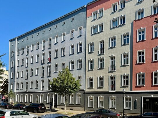 2-Zimmer-Eigentumswohnung, ca. 72 m², saniert, Balkon, bezugsfrei kaufen in Berlin-Gesundbrunnen