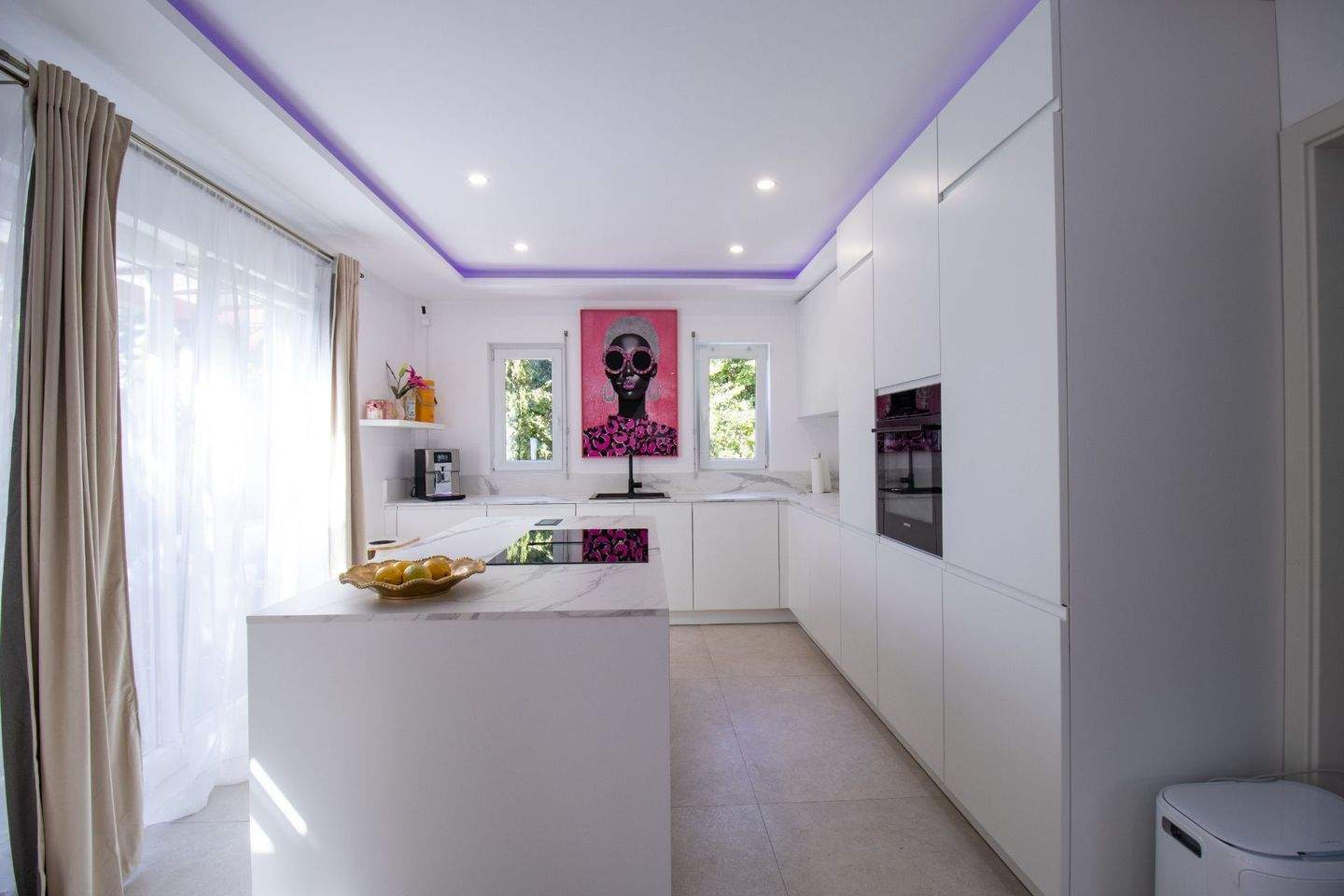 Modernes Einfamilienhaus in ruhiger Ortsrandlage - energieeffizient, stilvoll & bezugsfrei