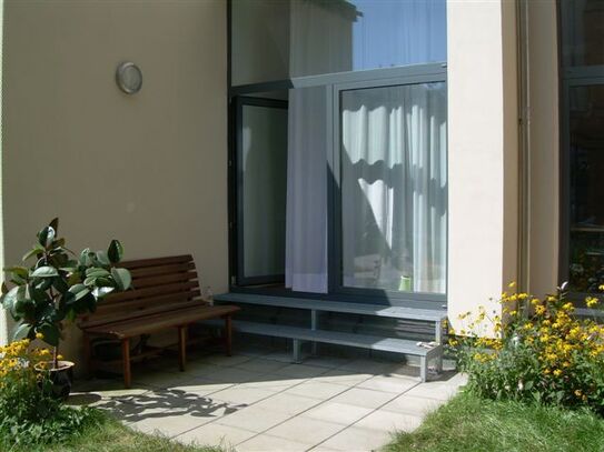 Möbliertes Loft mit Terrasse und Gartenanteil im Stadtzentrum