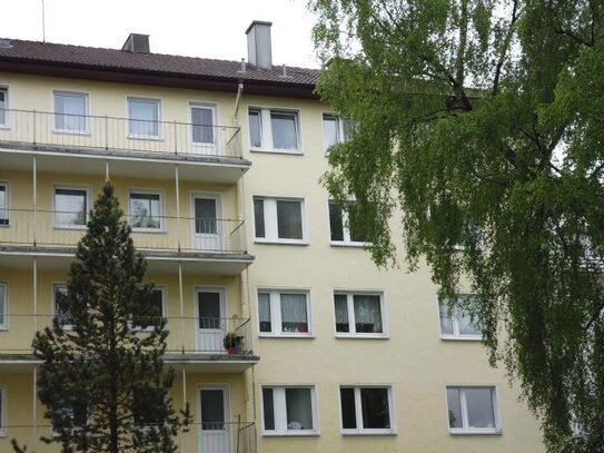 Helle große 3-Zimmer-Wohnung mit Balkon, Wohngebiet Eichholz (Aufzug im Haus)