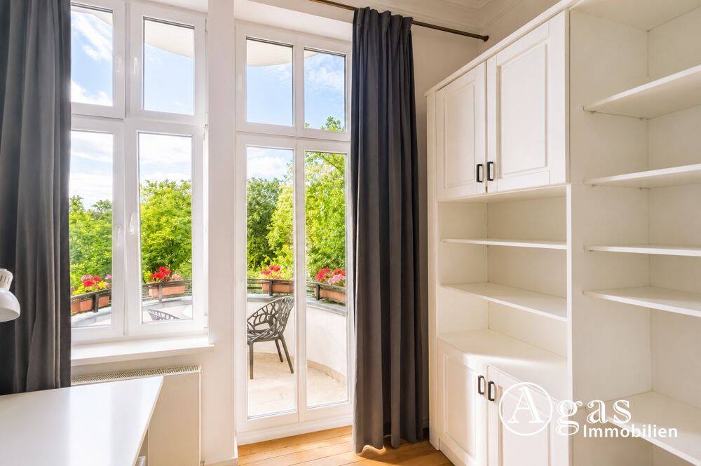 Sehr schöne möblierte 3-Zimmer-Altbau-Wohnung mit Balkon nahe S-Bhf Rathaus Steglitz - Foto 1