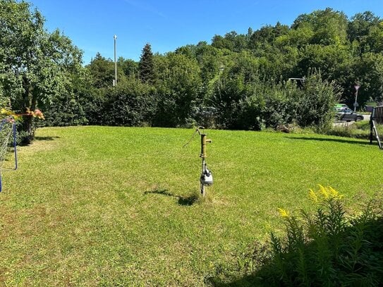 Bauplatz mit genehmigtem Bauantrag