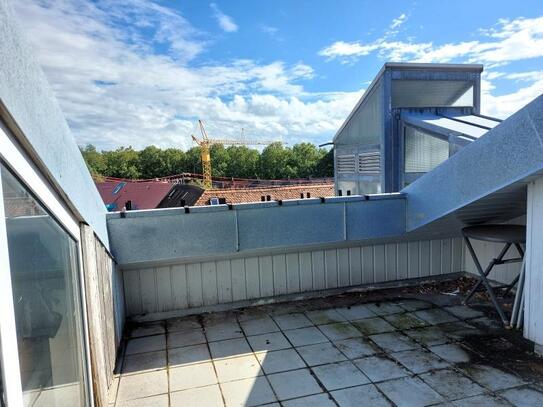 Über den Dächern von Pfersee ! Dachterrassenwohnung nähe Wertach