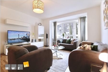 Komplett Möbliert/Furnished Accommodation in: Oberkassel. Stilvoll eingerichtete 2 Zimmer Wohnung