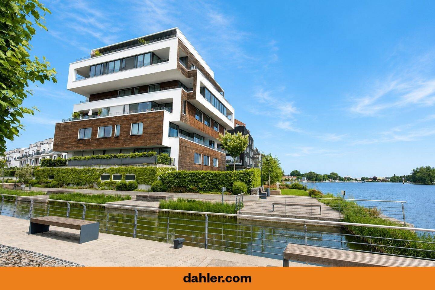 Wohnen mit Gemeinschaftsgarten und Balkon direkt am Wasser! - Foto 1