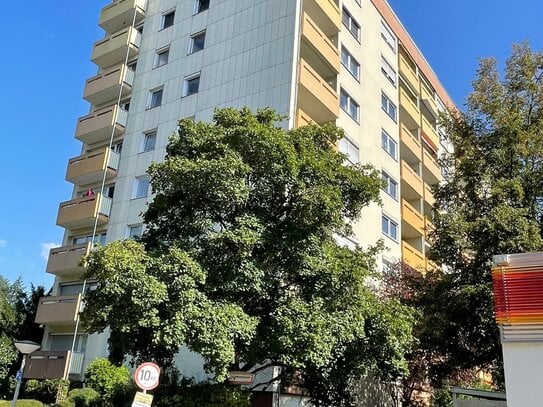 Helle 1-Zimmer-Wohnung mit Balkon in Nürnberg - Stadtteil Rennweg.