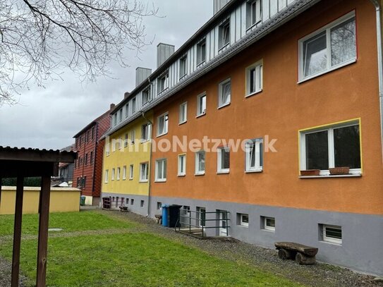 Schöne Wohnanlage, teilsaniert , 18 Einheiten, vollvermietet mit sehr guter Rendite und Potential !