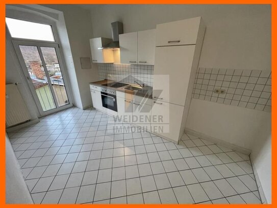 Große 1 Raum-Wohnung mit neuer Einbauküche & Wanne in Gera-Zwötzen!