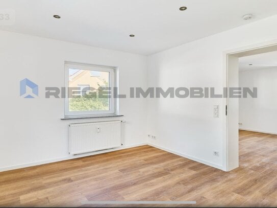 Moderne 3-Zimmer-Wohnung mit Balkon, Stellplatz und luxuriösem Bad