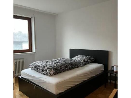 Stilvolle 2-Zimmer-Wohnung mit Balkon und Einbauküche in Offenbach am Main