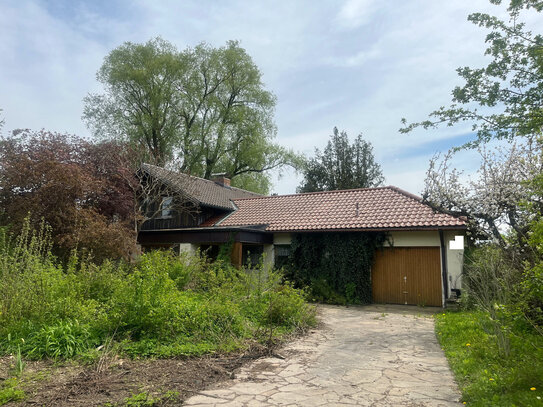 PARKGRUNDSTÜCK mit alter Villa in unwiderstehlicher, unverbaubarer Südlage