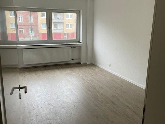 Eigennutzer aufgepasst: Großzügiges Maisonette ETW mit 4,5Zimmer (93 m²) mit 1 Badezimmer + Balkon