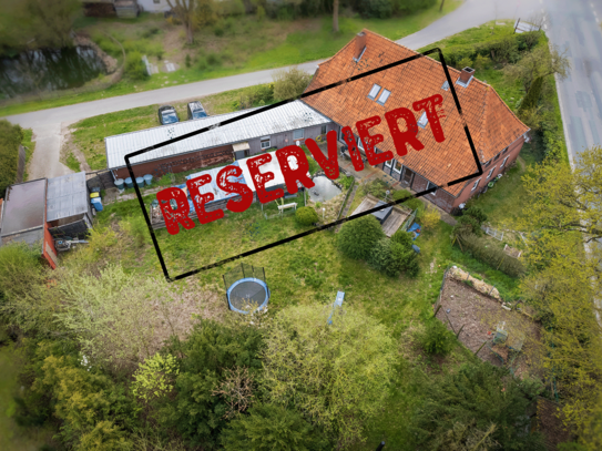 RESERVIERT! Provisionsfrei! Vielseitiges Ein- bis Zweifamilienhaus in Oetzendorf