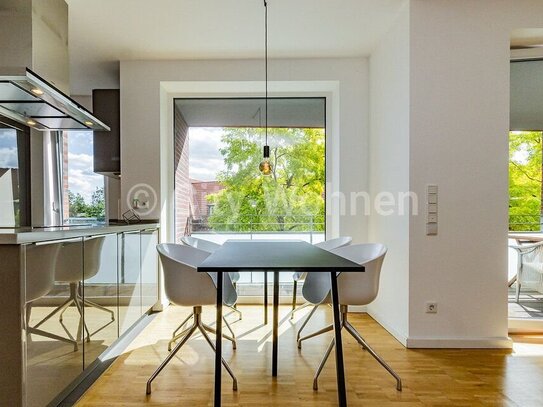 Modern ausgestattete Wohnung mit sonnigem Balkon und Garagen-Stellplatz in Hamburg-Altona