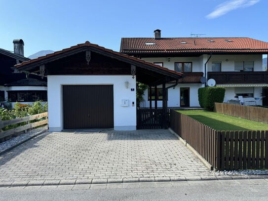 Großzügige und außergewöhnliche Doppelhaushälfte in den malerischen Kurort Oberaudorf