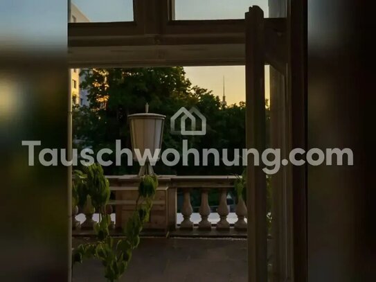 [TAUSCHWOHNUNG] Historische Wohnung mit gewaltiger Terrasse im Herzen Berlin