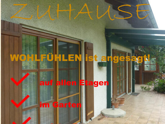 zwei NEIN drei mögliche Wohnungen in einem freistehenden Wohnhaus, oder DAS Haus für die Großfamilie oder als Generatio…