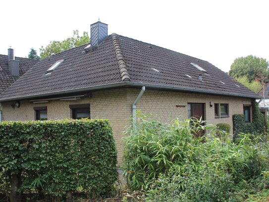 Ein-/Zweifamilienhaus in Quarnbek