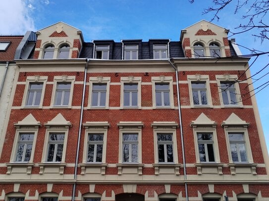 saniertes Wohnhaus mit 8 Wohneinheiten zur Vermietung