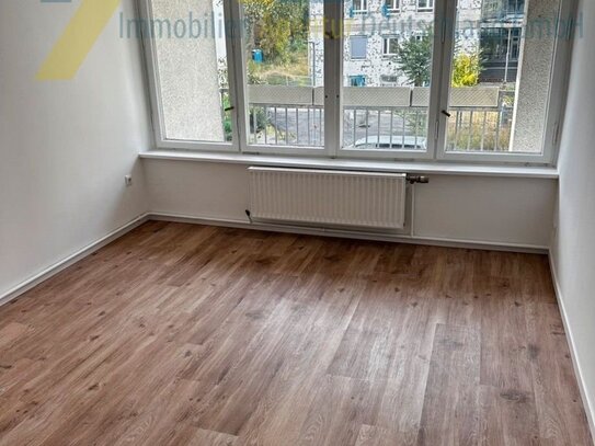 Stylische 2-Zimmer-Wohnung mit Balkon - Ideal für Singles und Paare in Berlin-Charlottenburg!